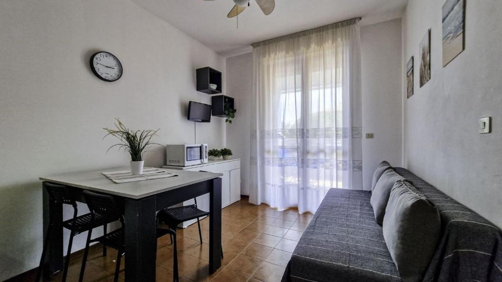 Cozy flat with a terrace-Beahost - 5