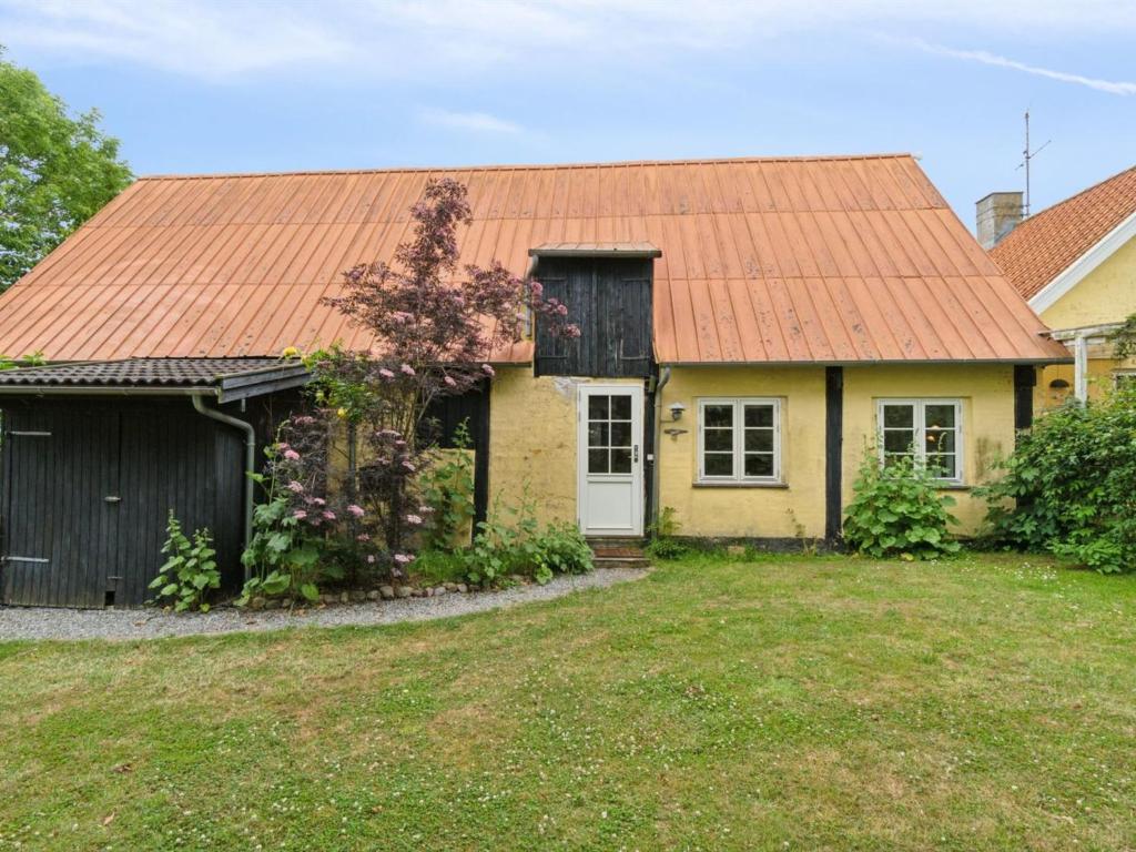 Apartment Ejna - 400m from the sea by Interhome, Neksø