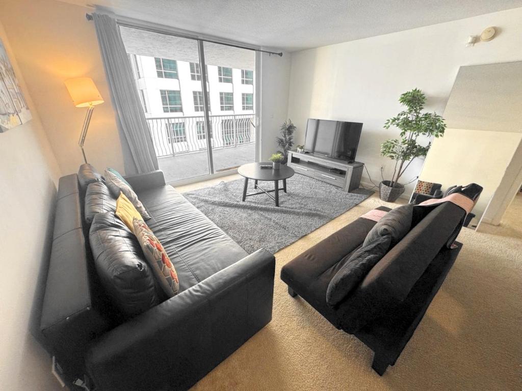 Wonderful Condo in the heart of Brickell With Pool, Miami