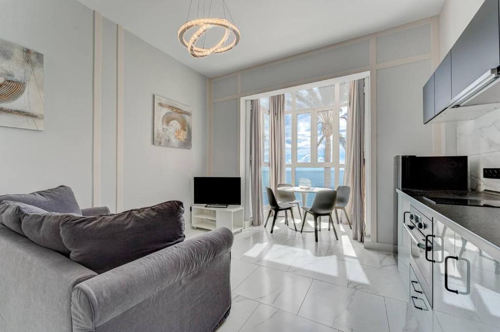 Atlantic Window - Adeje Playa Paraiso Oceanfront, Adeje