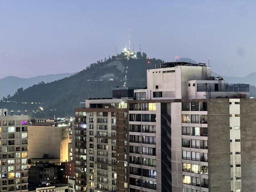 Panoramic View Santiago Downtown WiFi - 2