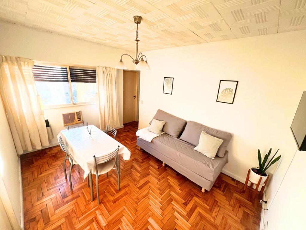 Departamento 2 ambientes pleno centro de la Ciudad - 5