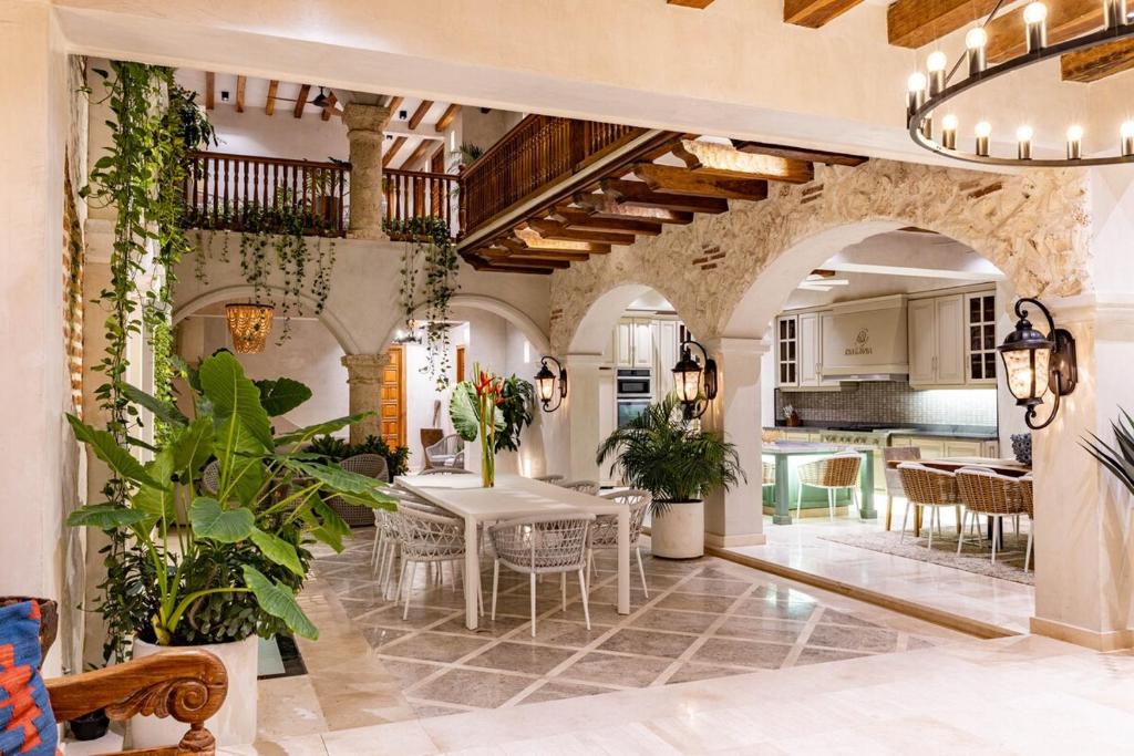 IsaLuna Luxury House - 3