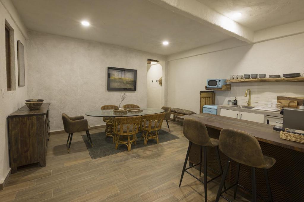 Ander en ValQuirico, Santeagueda