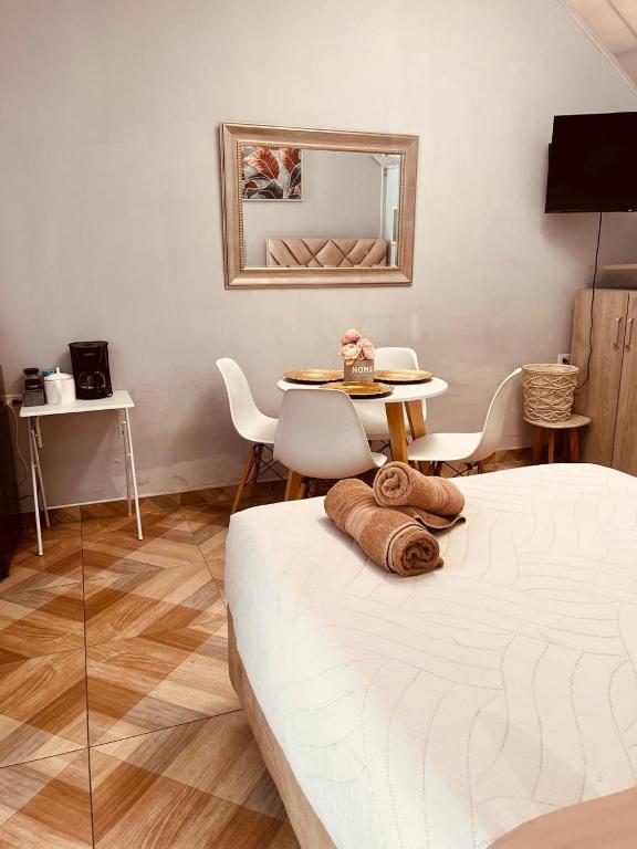 My Little Home E - Apartaestudio Independiente - 2