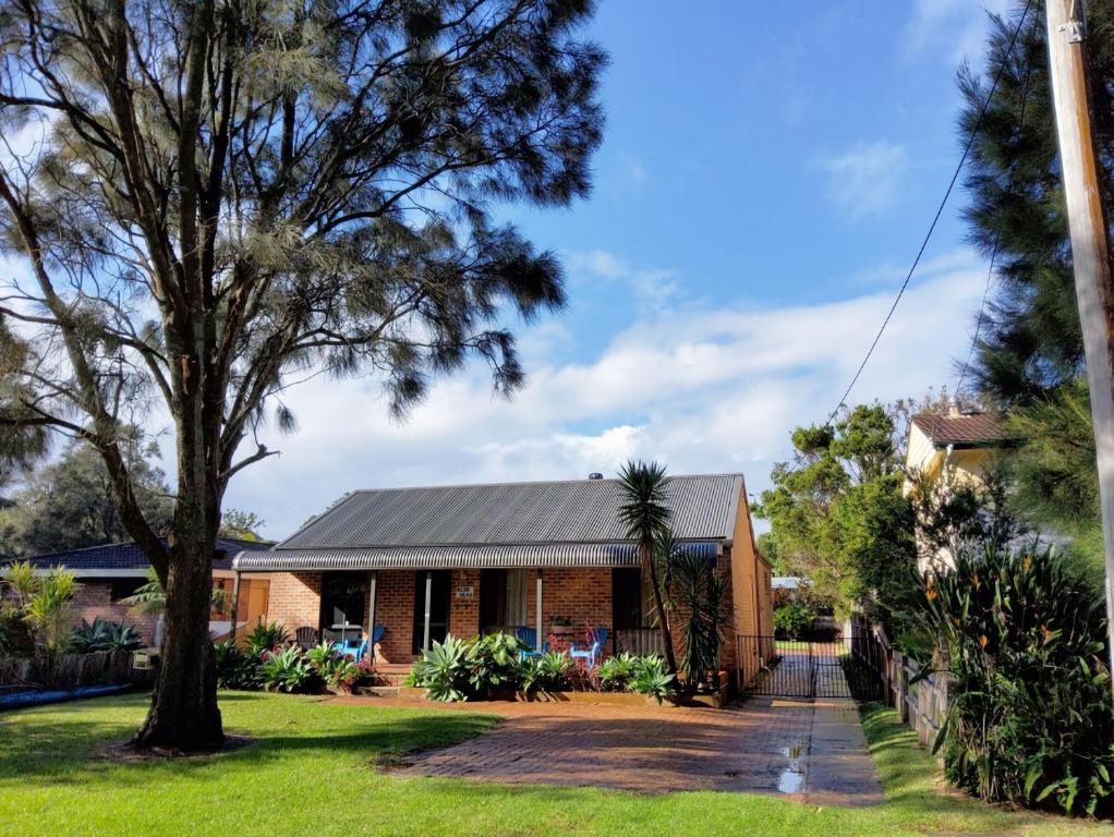 Blue Seas, Culburra Beach