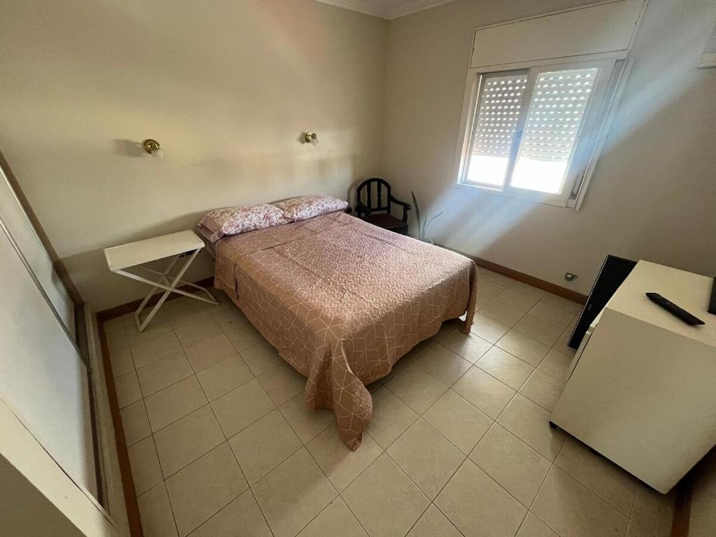 Edificio Campanario, céntrico con balcón y Wifi - 3