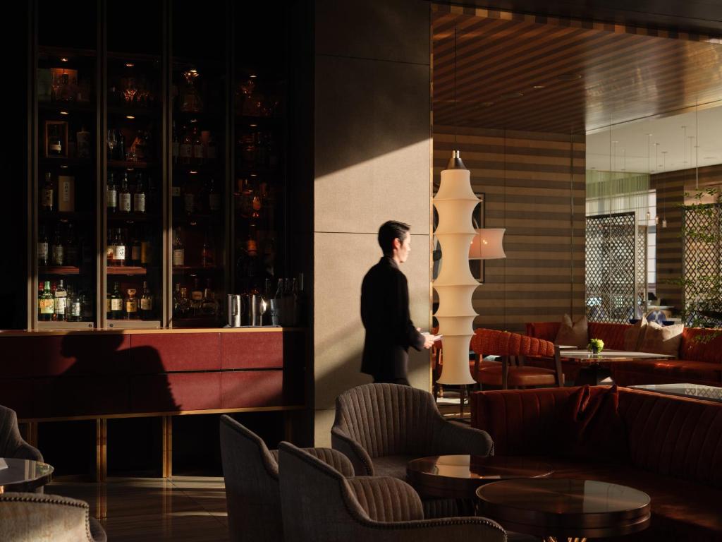 Bar/lounge