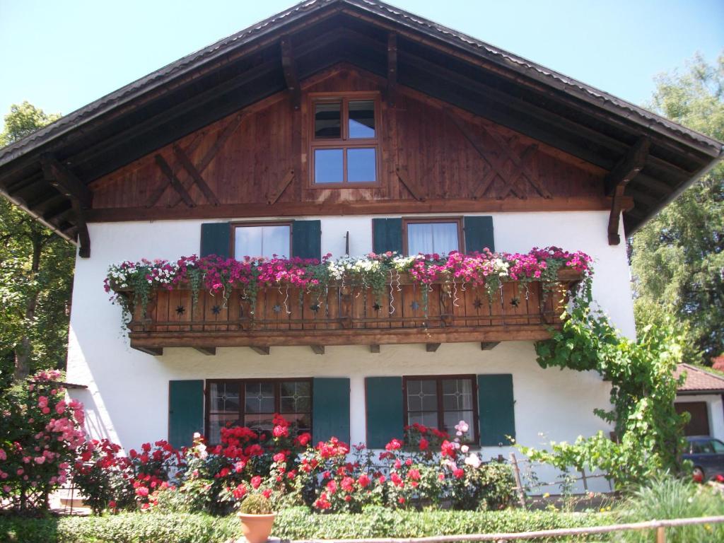 Exterior view, Haus Alpenrose in Schwangau