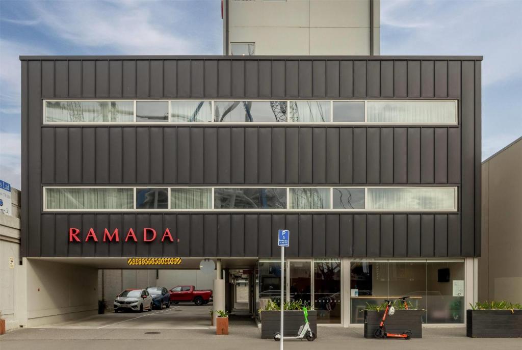 Exterior view, Ramada Suites by Wyndham Christchurch City in Christchurch