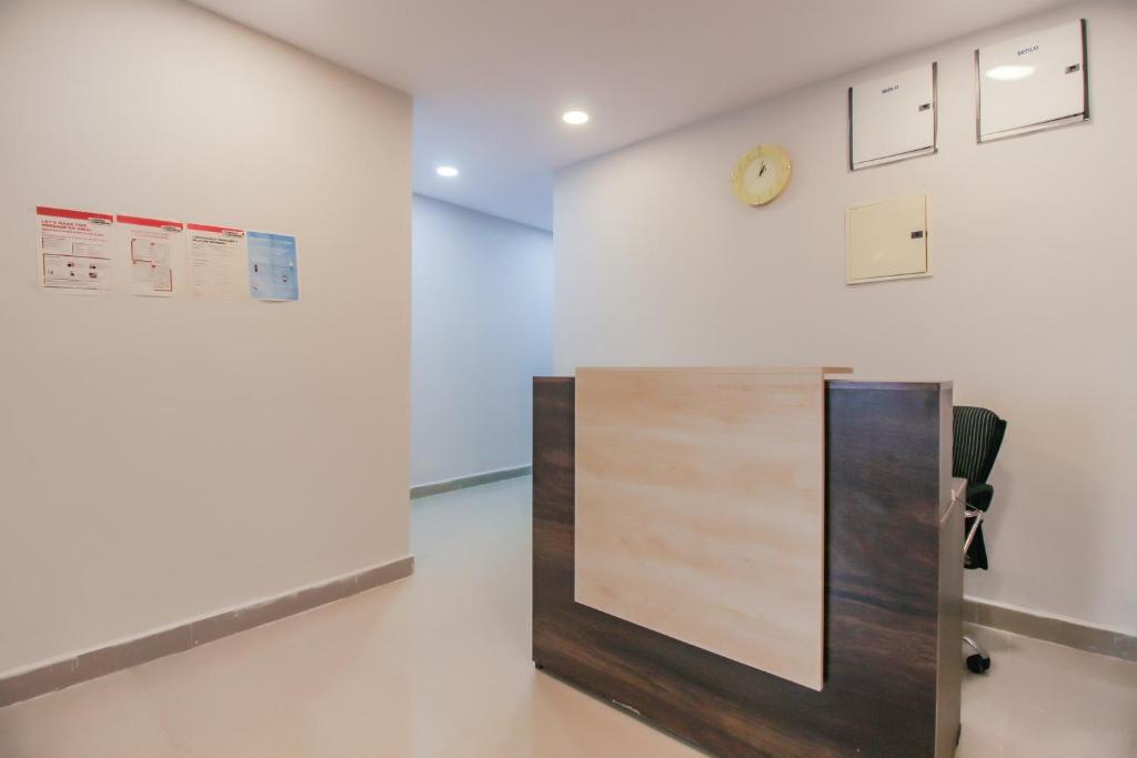 フロント・ロビー