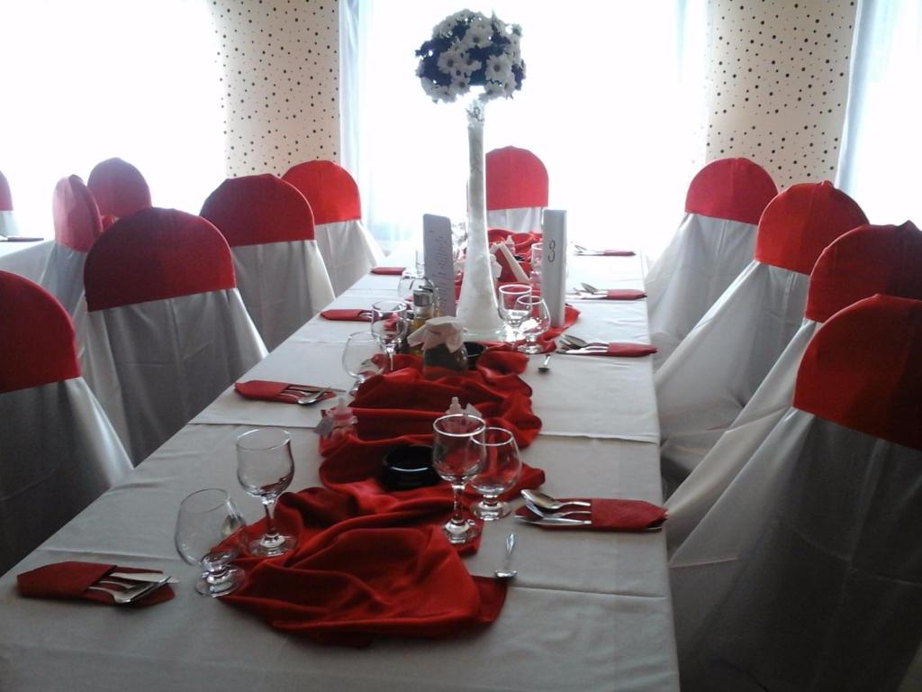 Pensiune Restaurant Casa Sofia photo