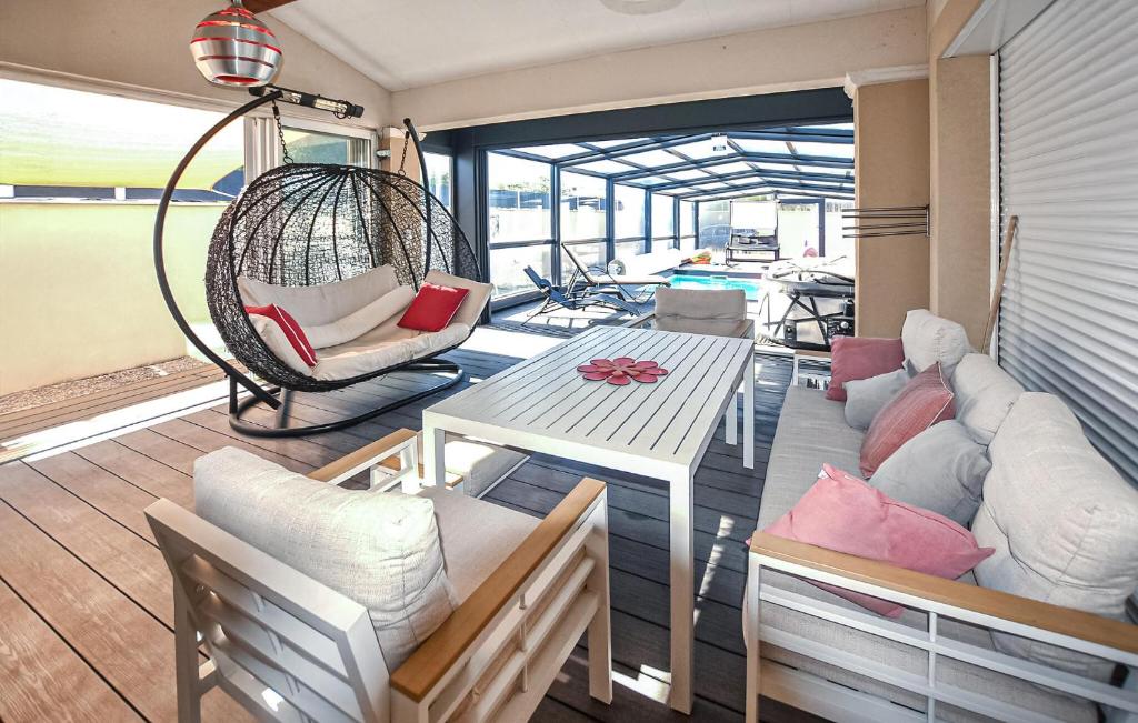 Villa Avec Piscine Privée - 3