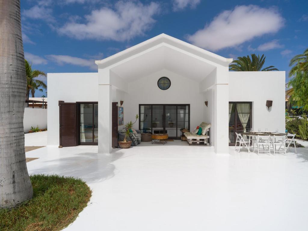 Villa Lola - VipVipVillas - 2