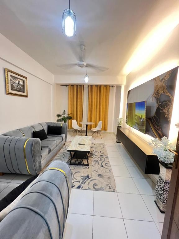 Buxton point 2 With Air Conditioner, Mombasa