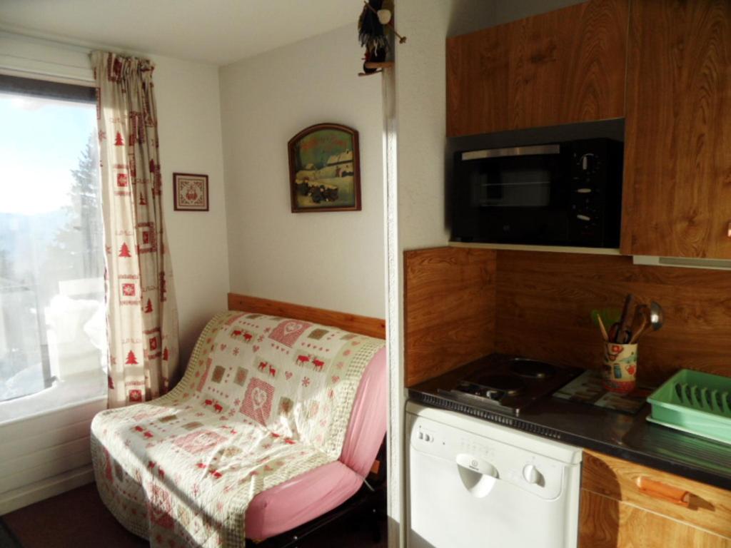 Studio cabine 4 pers. proche pistes, expo Sud-Ouest à Chamrousse - FR-1-340-253 - 1