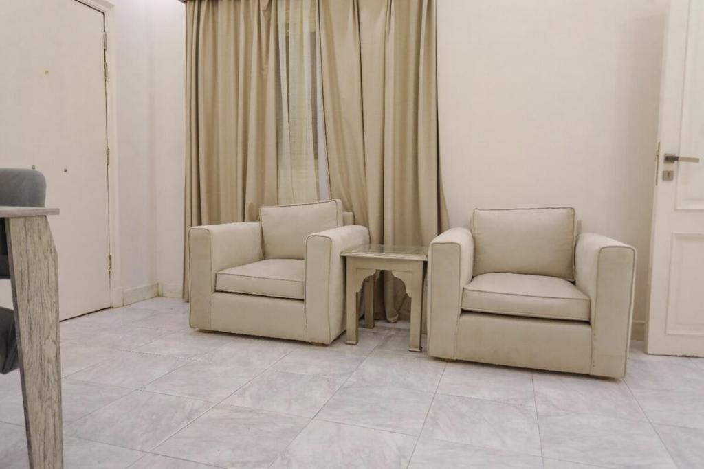 Nile View Apt in El Manial, Káhira