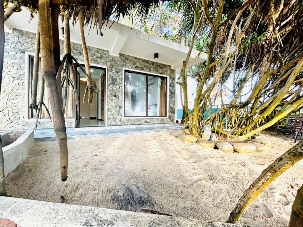 Coco and Corks Villa, Negombo