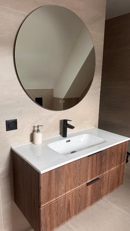 Superbe Duplex proche Centre ville Parking gratuit - 1