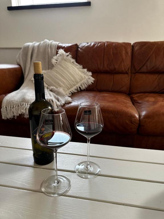 Wayeview Cottage on working Devon farm, Ipplepen