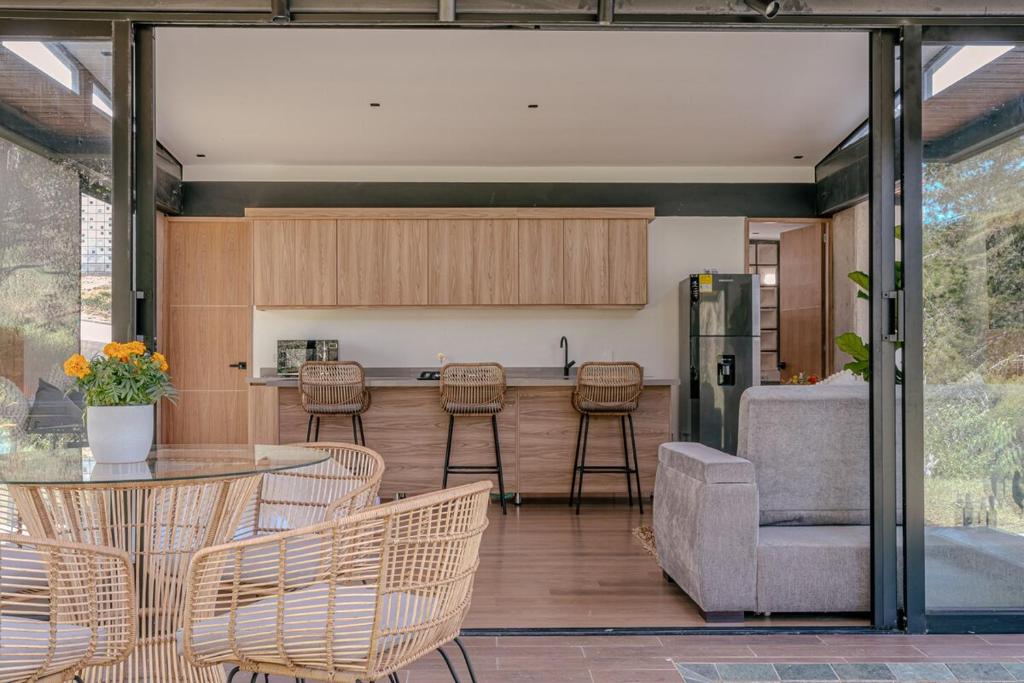 Merlot Luxury Villa in the Woods Villa - 4