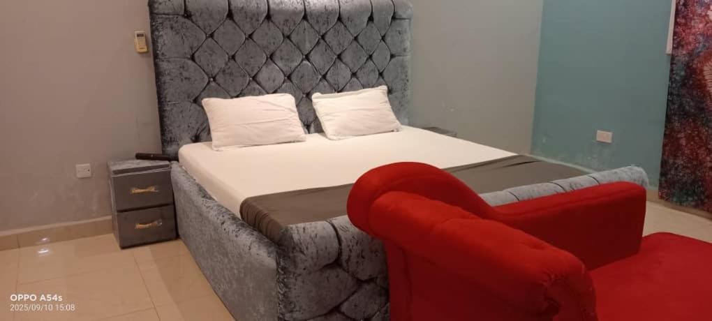 Cutting Edge Guest House, Daranka