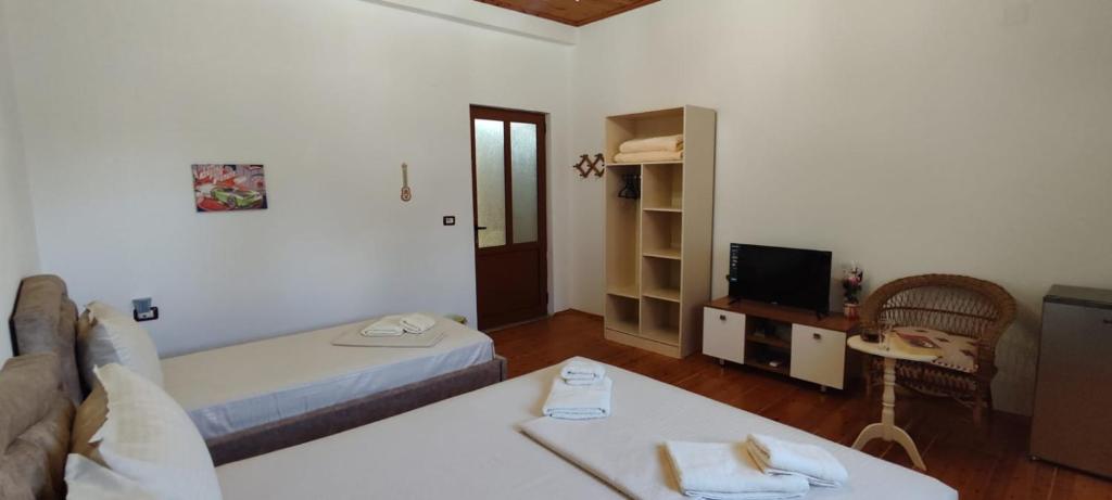 Asteri Apartment, Berat