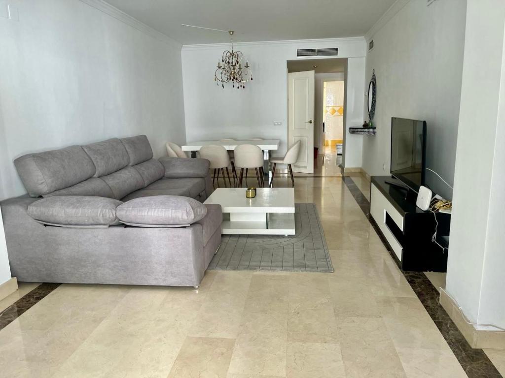 Apartment with pool and big terrace with pool view and near to beach - 3