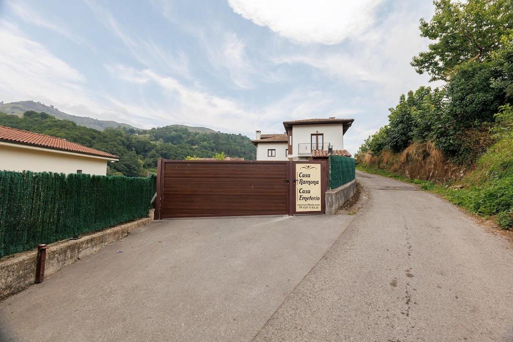 Casa Emeterio, habitaciones con baño en Cangas de Onís - 5