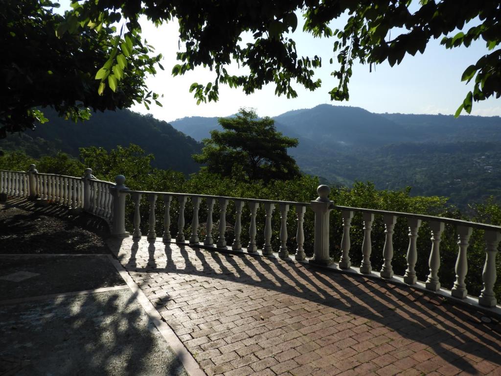 Granja Autosostenible Monte Real - 1