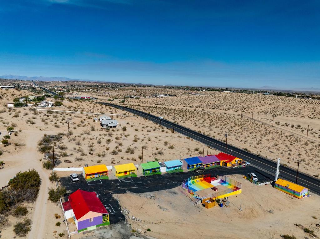 9 Palms Inn, Twentynine Palms