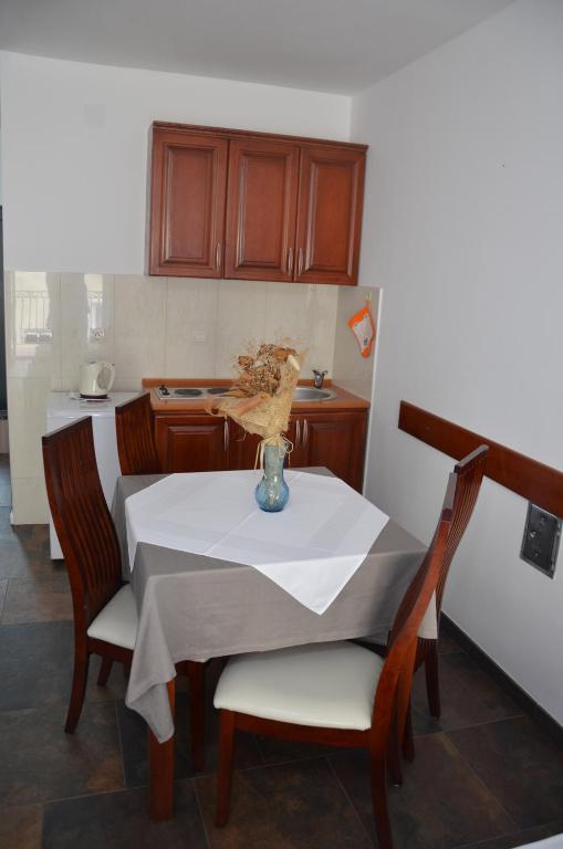 Lero Apartments - 3