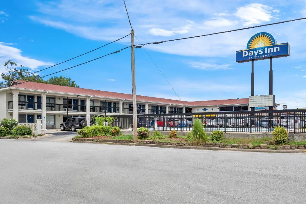 Days Inn by Wyndham Jacksonville NC, Jacksonville