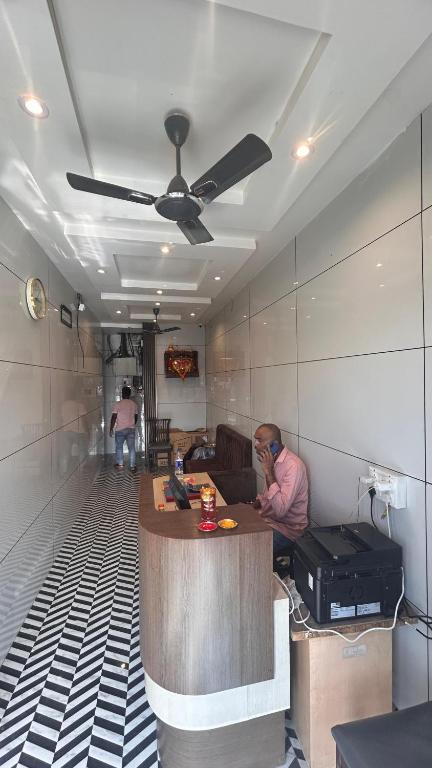 Satyam Residency Chembur, Bombaj