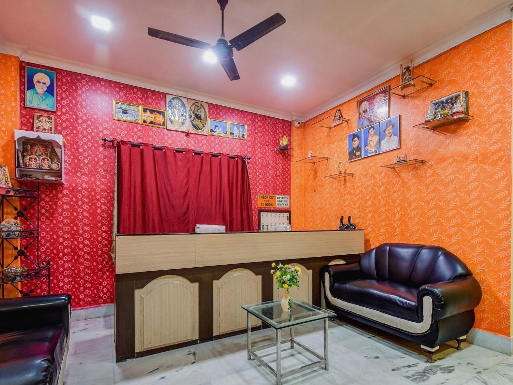 フロント・ロビー