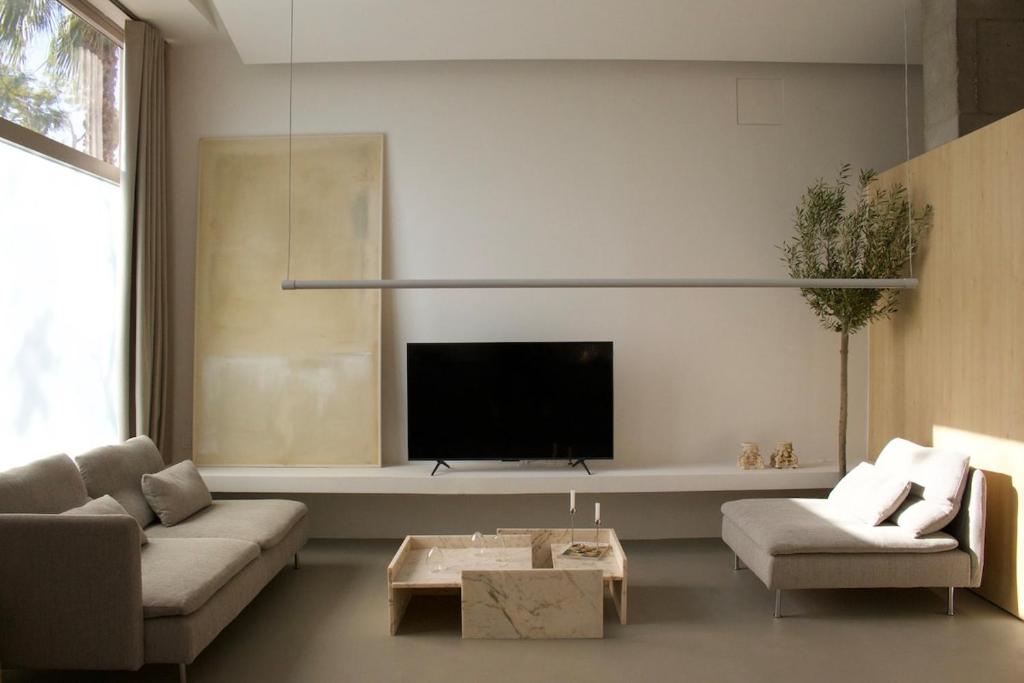 BNO studio 1b, Aldaia