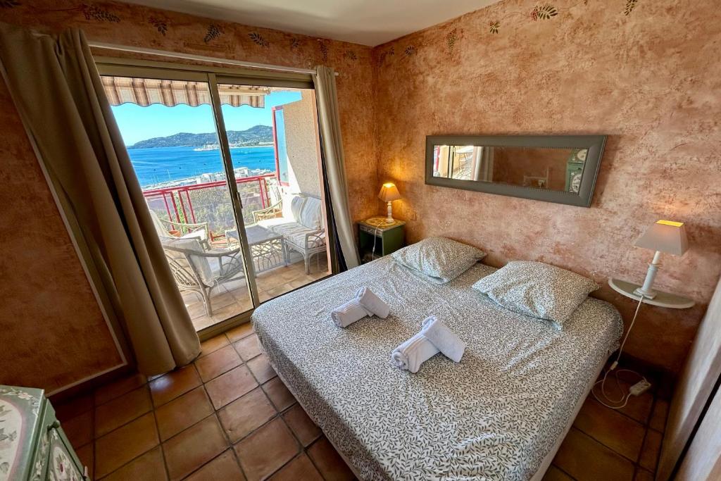 Spacious & Unique Sea View Apt Terrace Pool & Charm - 4