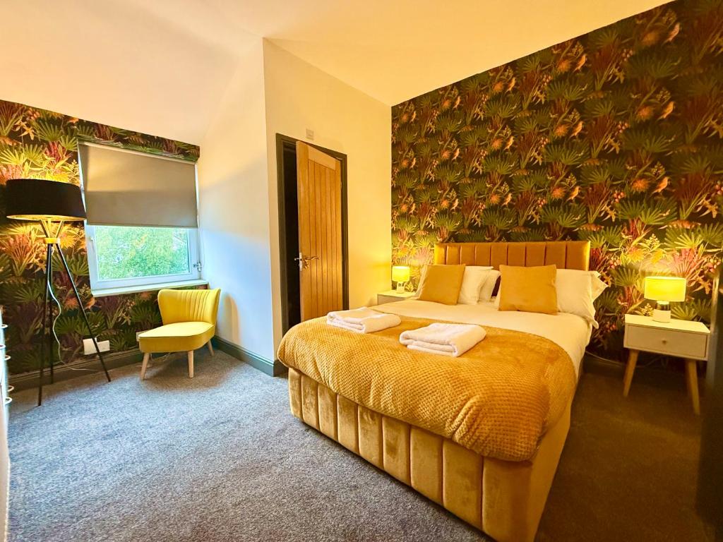 Monks Place - 4 Bed 2 Bathroom Newly Refurbished, Parkside