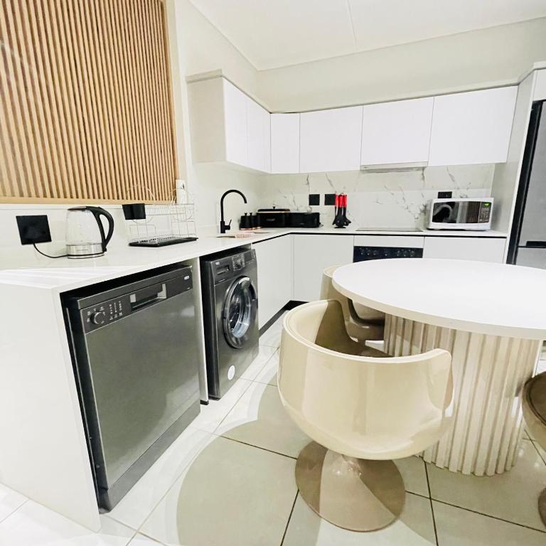 The Blyde Crystal lagoon, Pretoria