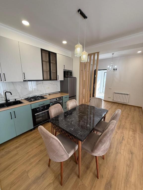 Stylish House, Kutaisi