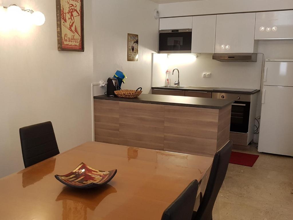 Spacieux T2 Centre, Connexion Wifi, 4 Pers - 5