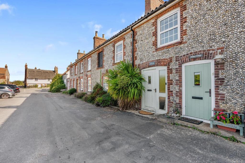 Seven Space - Pilgrims Rest, Cottage in Bacton, Bacton