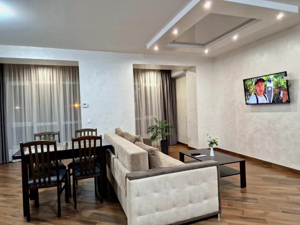 Modern apartment on Belvedere, Ivano-Frankivsk