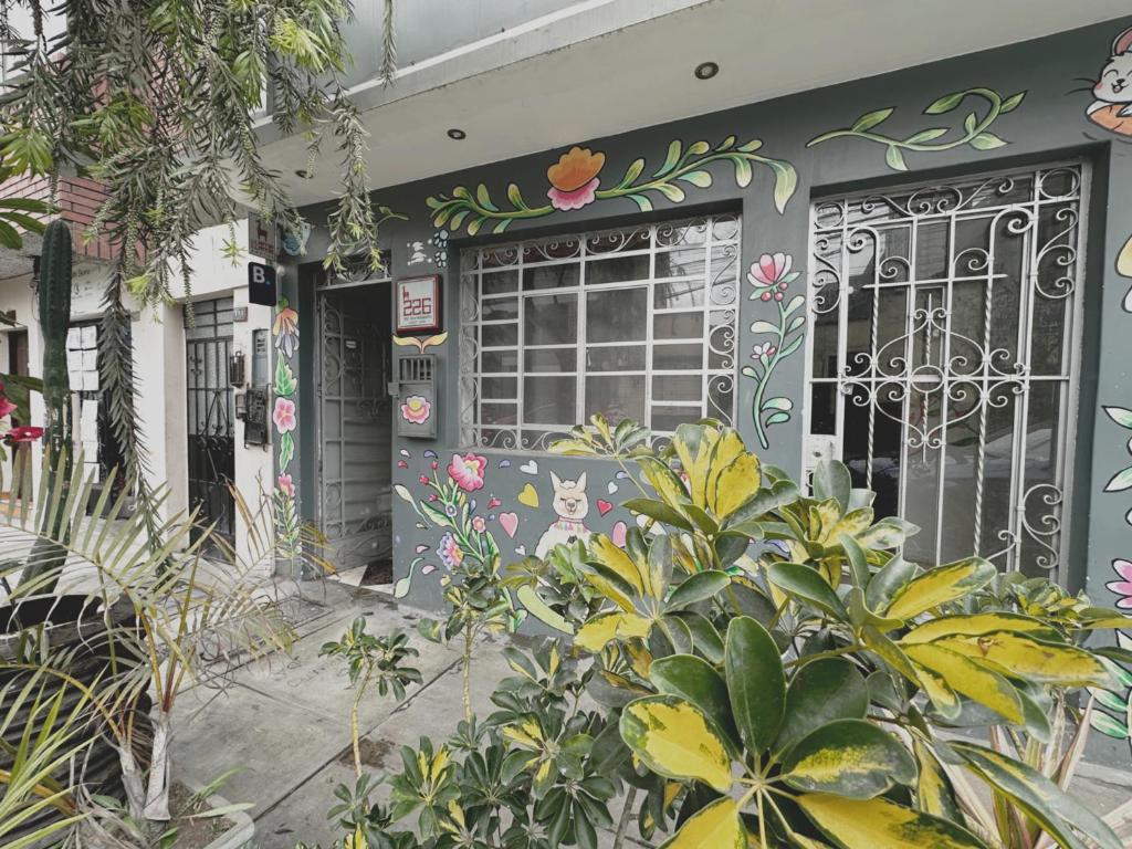 Llama Llama - Hostel & Coworking, Lima