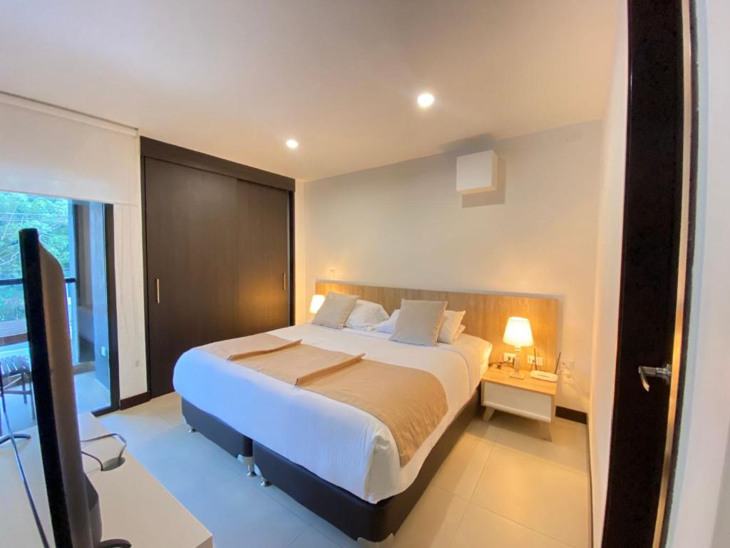 Deluxe Suite with Panoramic View, San Antonio