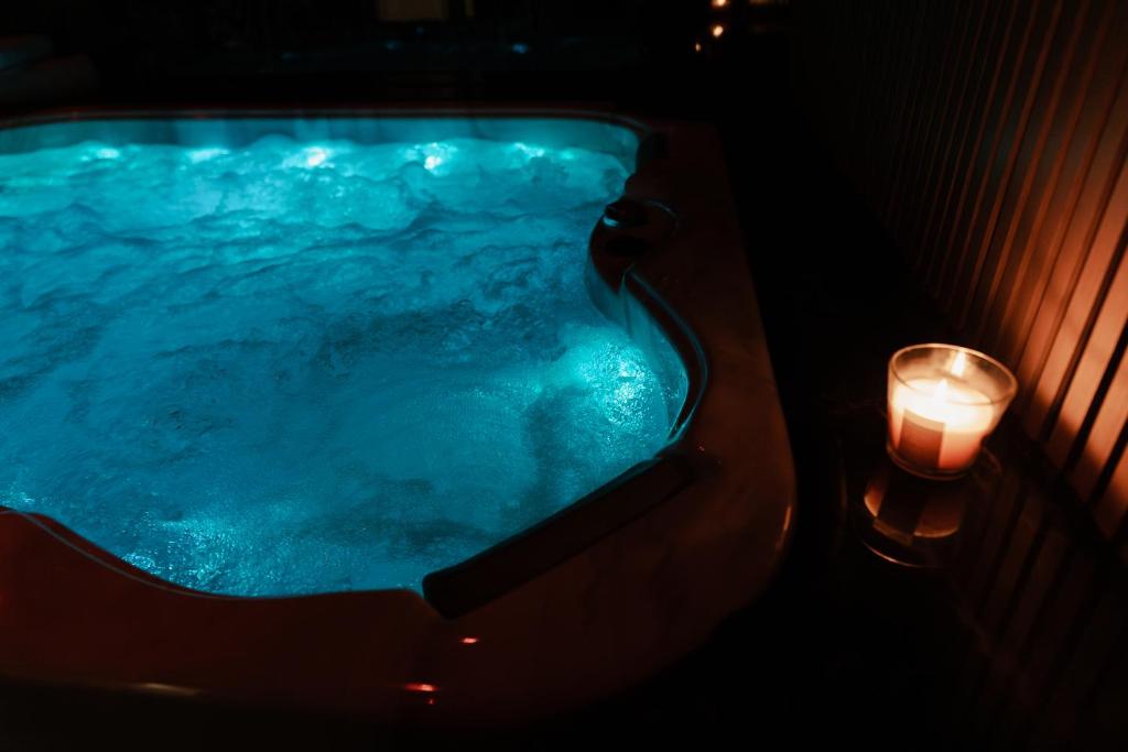 Reims In Love Jacuzzi et Sauna Appartement 3 - 2