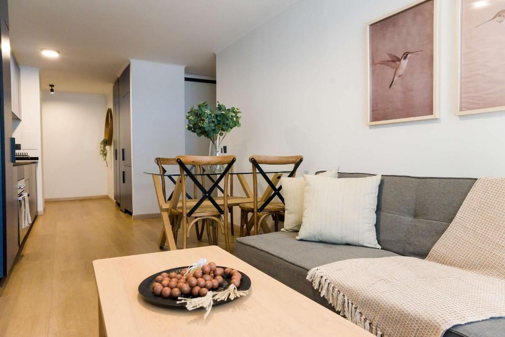 Beauty 2BR Haven for 5 in Lively Las Condes Oasis - 4