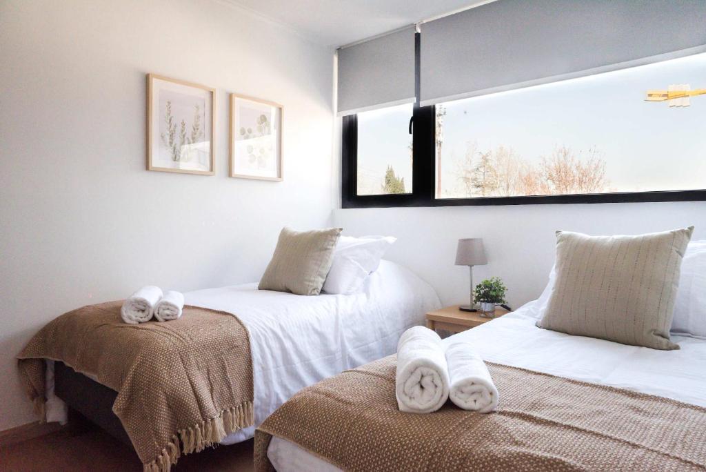 Beauty 2BR Haven for 5 in Lively Las Condes Oasis - 3