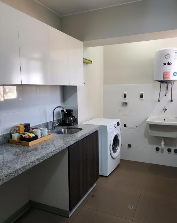 Departamento en Surquillo Limite con Miraflores - 4