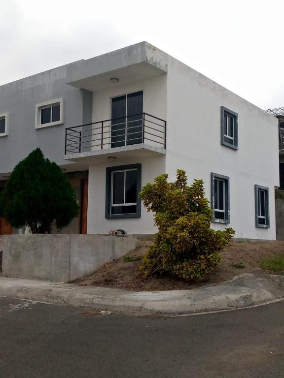 House in Manta, 15'from the beach 10' from airport - 5